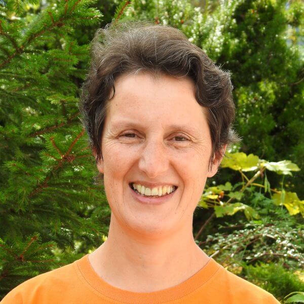 Swami Ramapriyananda 600x600 1